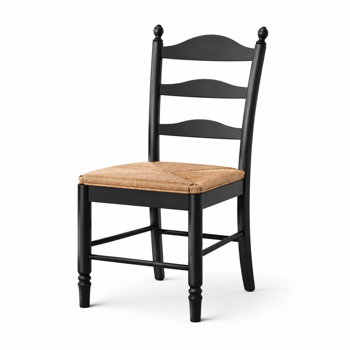 Silla de madera con asiento de mimbre